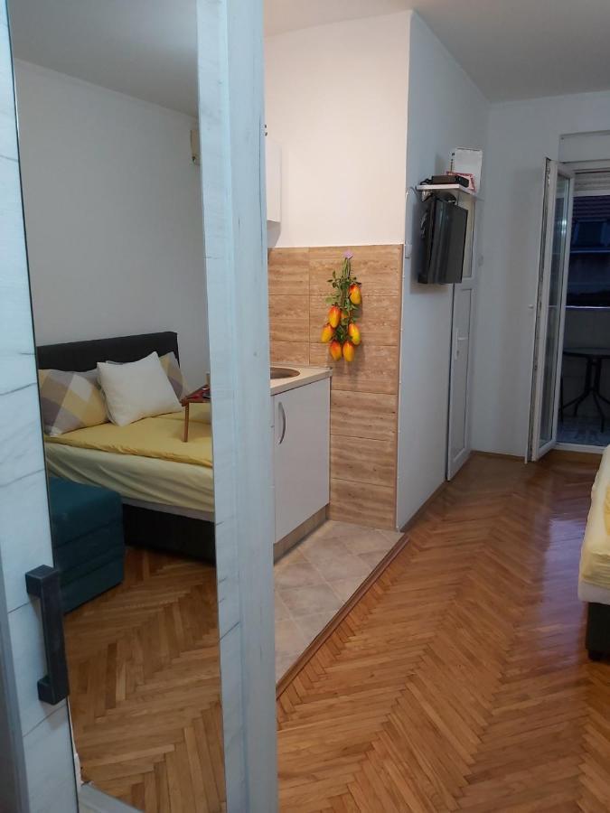 Studio 17 Apartman Belgrád Kültér fotó